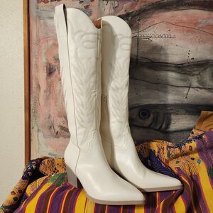 The Samara Oasis Society White Faux Vegan Leather High Cowboy Boots Sz 8